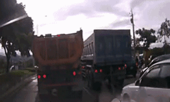 假期高速行駛攻略，看一遍絕對(duì)平安！