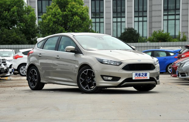 邵陽(yáng)天嬌集團(tuán),新福克斯,2016款?？怂?福特CarPlay