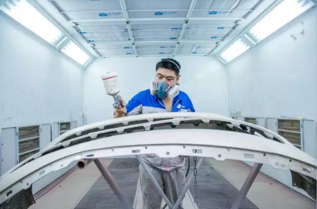 驚天秘聞: 開車去4S店做保養(yǎng)要花多少錢？