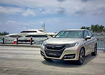 氣場強大！UR-V以旗艦實力征服精英人群