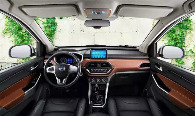 天氣漸涼，特殊天氣行車(chē)你要注意這些