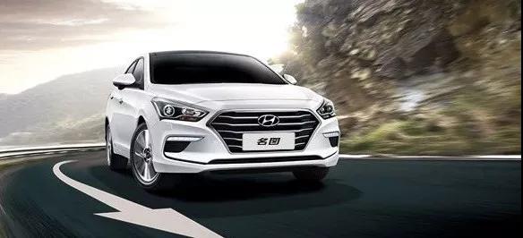 【愛車保養(yǎng)】下雨=洗車？！錯！雨水毀車知多少！