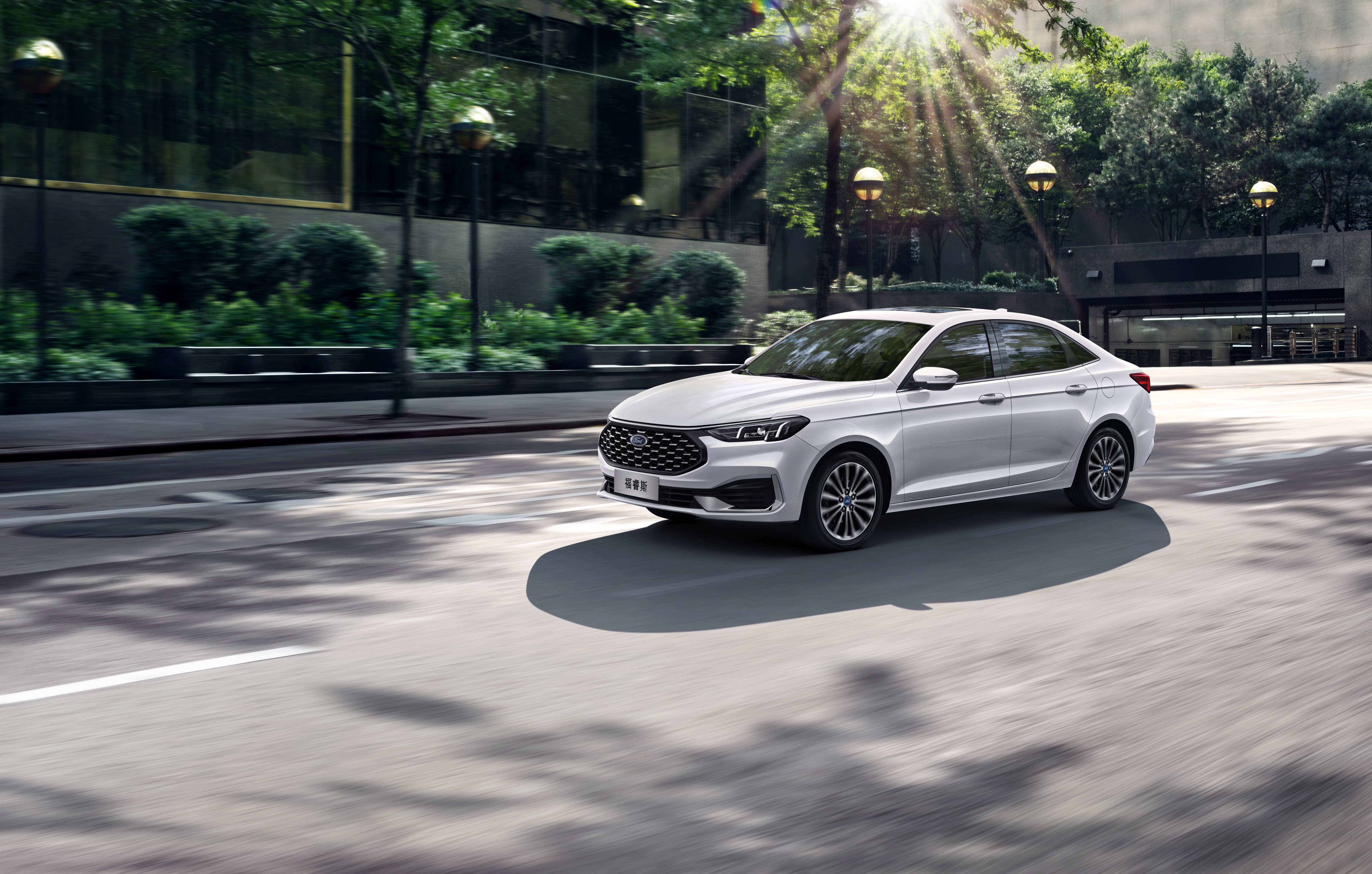 搭載車載微信,躍級(jí)新家轎新一代福睿斯開(kāi)啟預(yù)售！