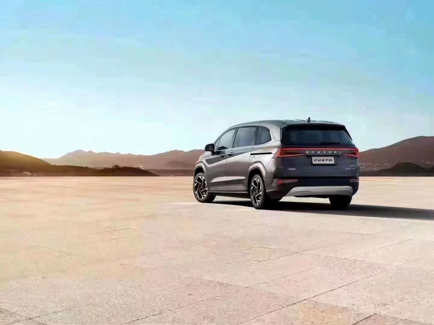 庫斯途，為“全員主角”而來