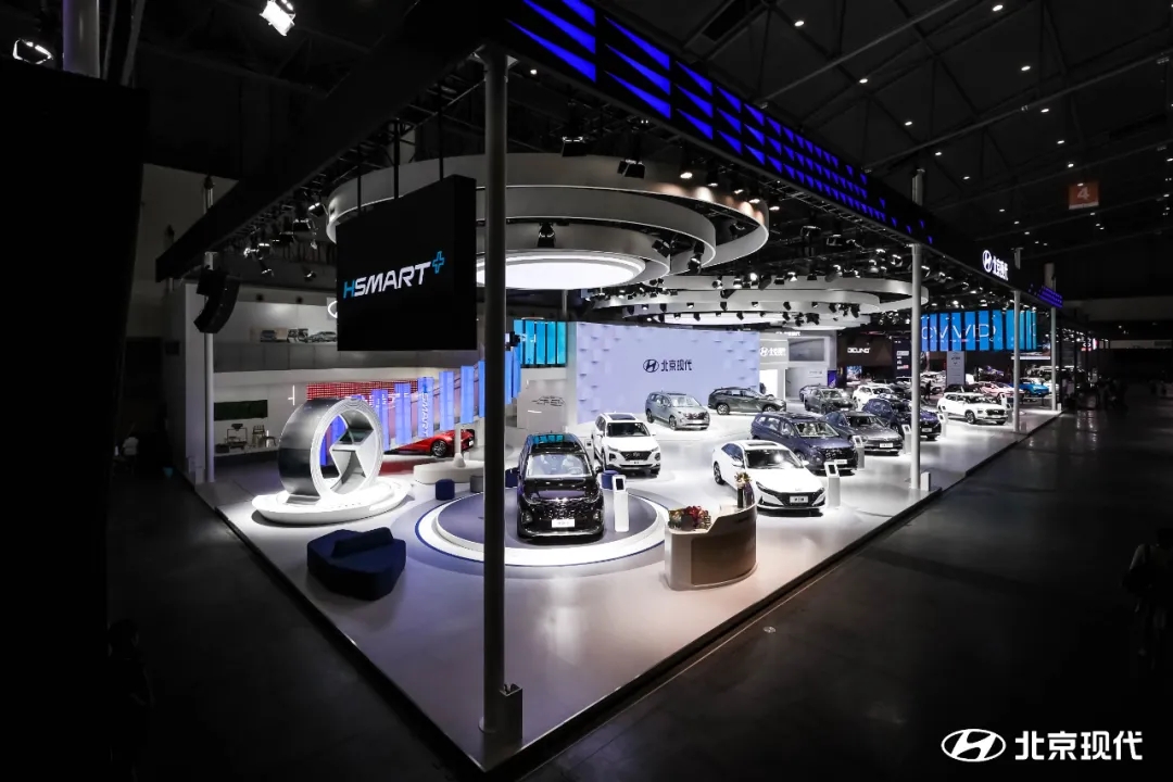 庫斯途、途勝L 混動聯(lián)袂成都車展首發(fā)亮相，北京現(xiàn)代火力全開