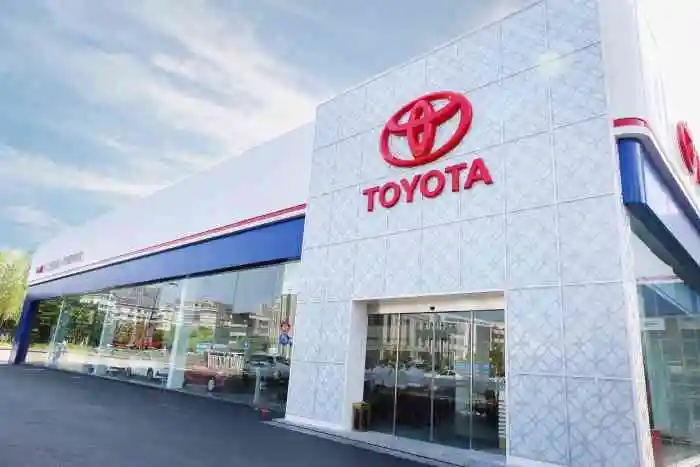 「人汽」不退不讓百萬輛，一汽豐田與經(jīng)銷商共克時堅