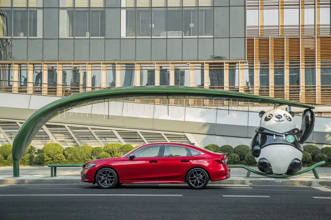 馭見成都，先“試”為快！